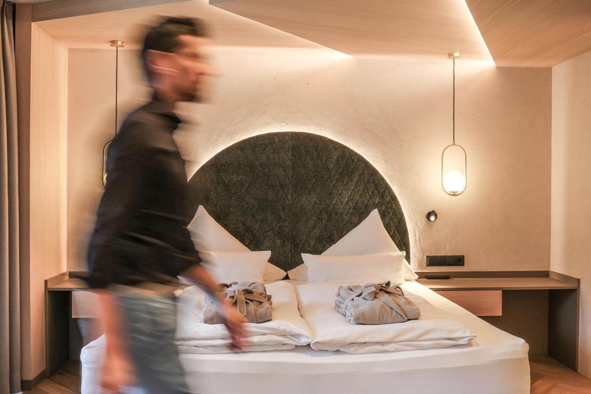 Metzgerwirt Hotell Hippach Exteriör bild