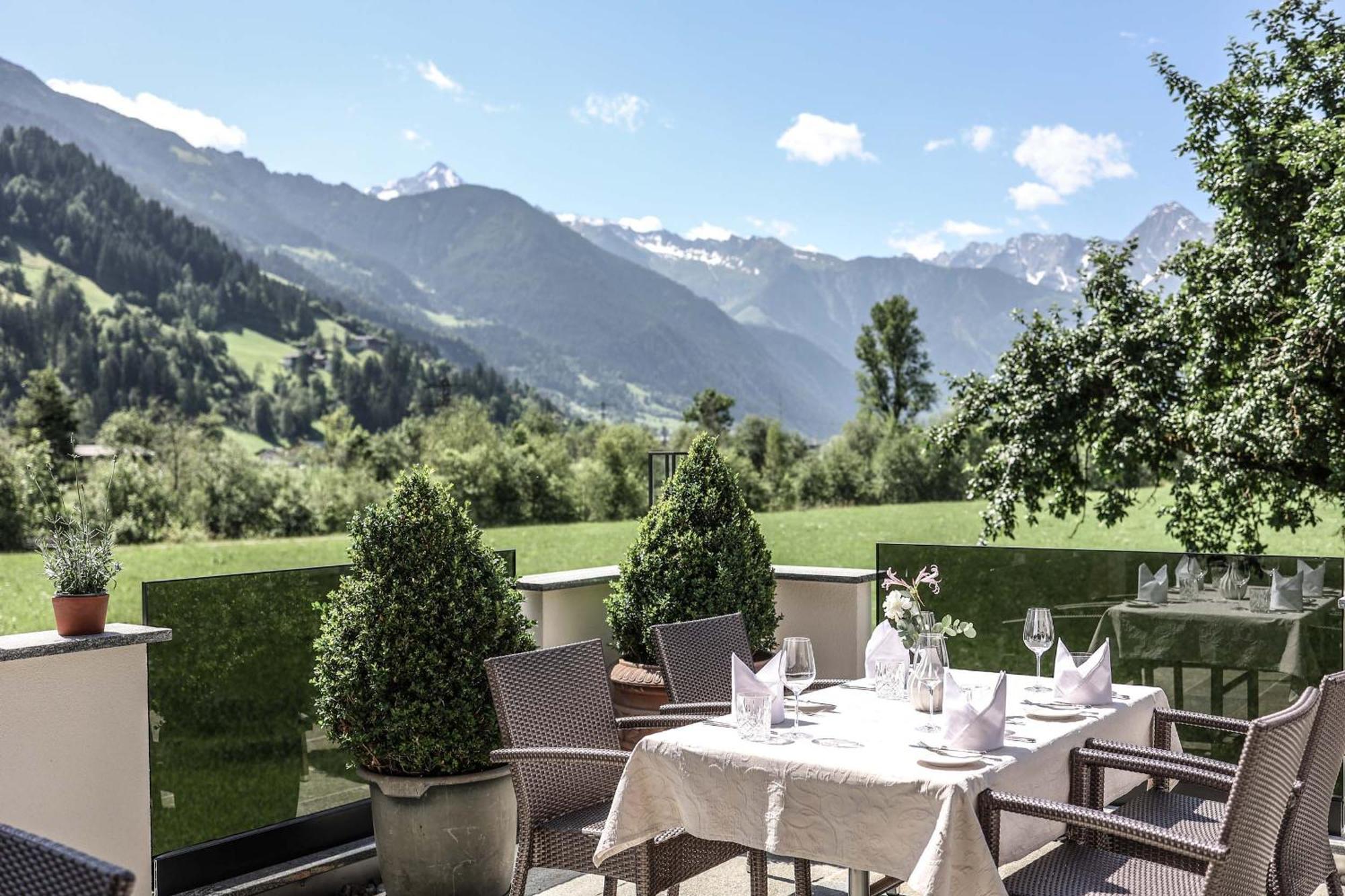 Metzgerwirt Hotell Hippach Exteriör bild