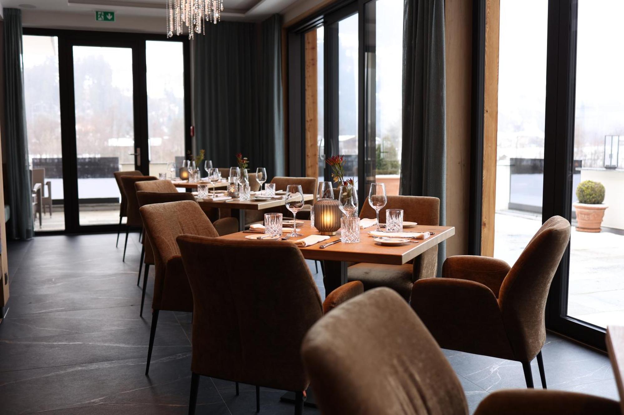 Metzgerwirt Hotell Hippach Exteriör bild
