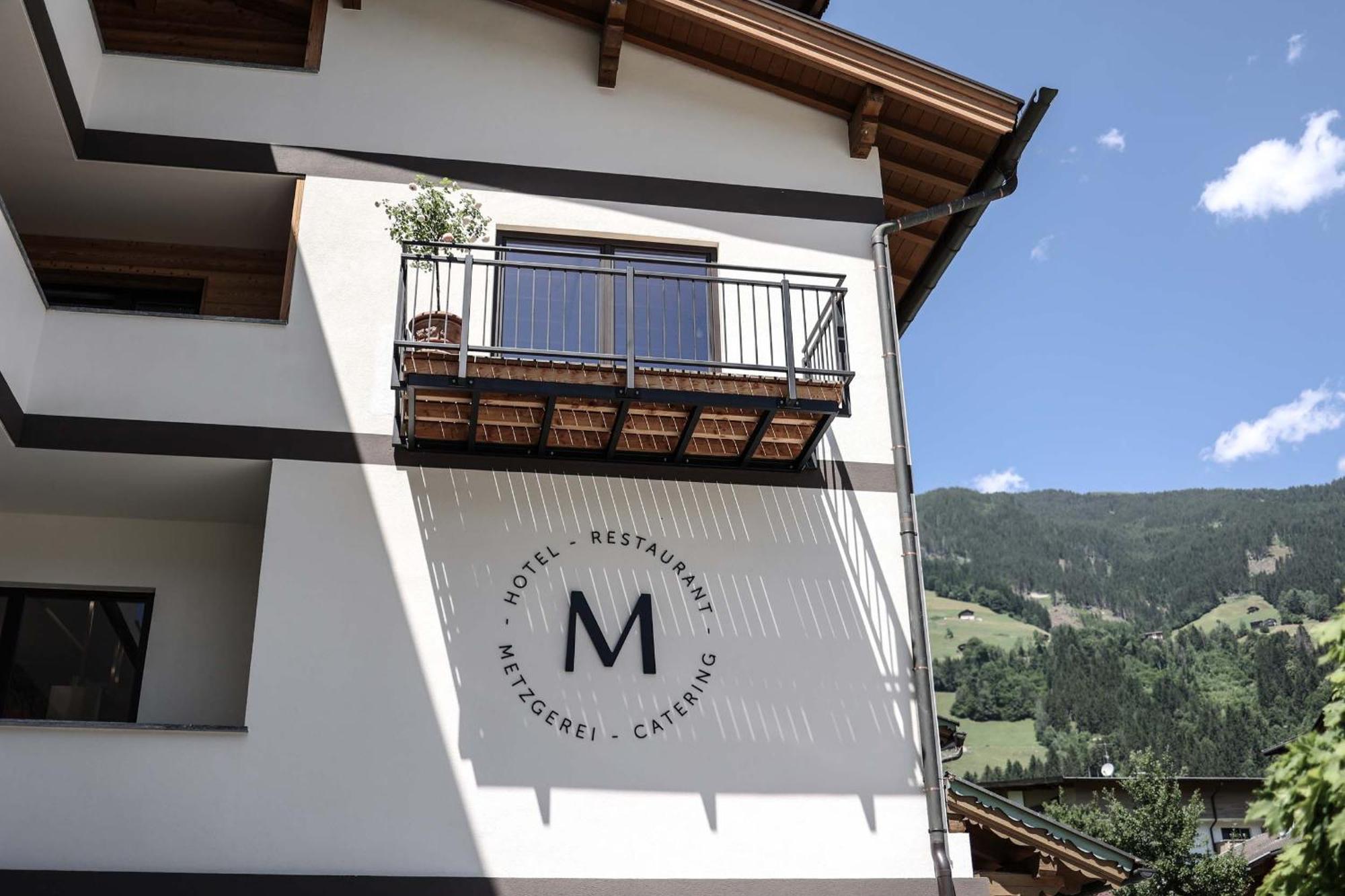 Metzgerwirt Hotell Hippach Exteriör bild