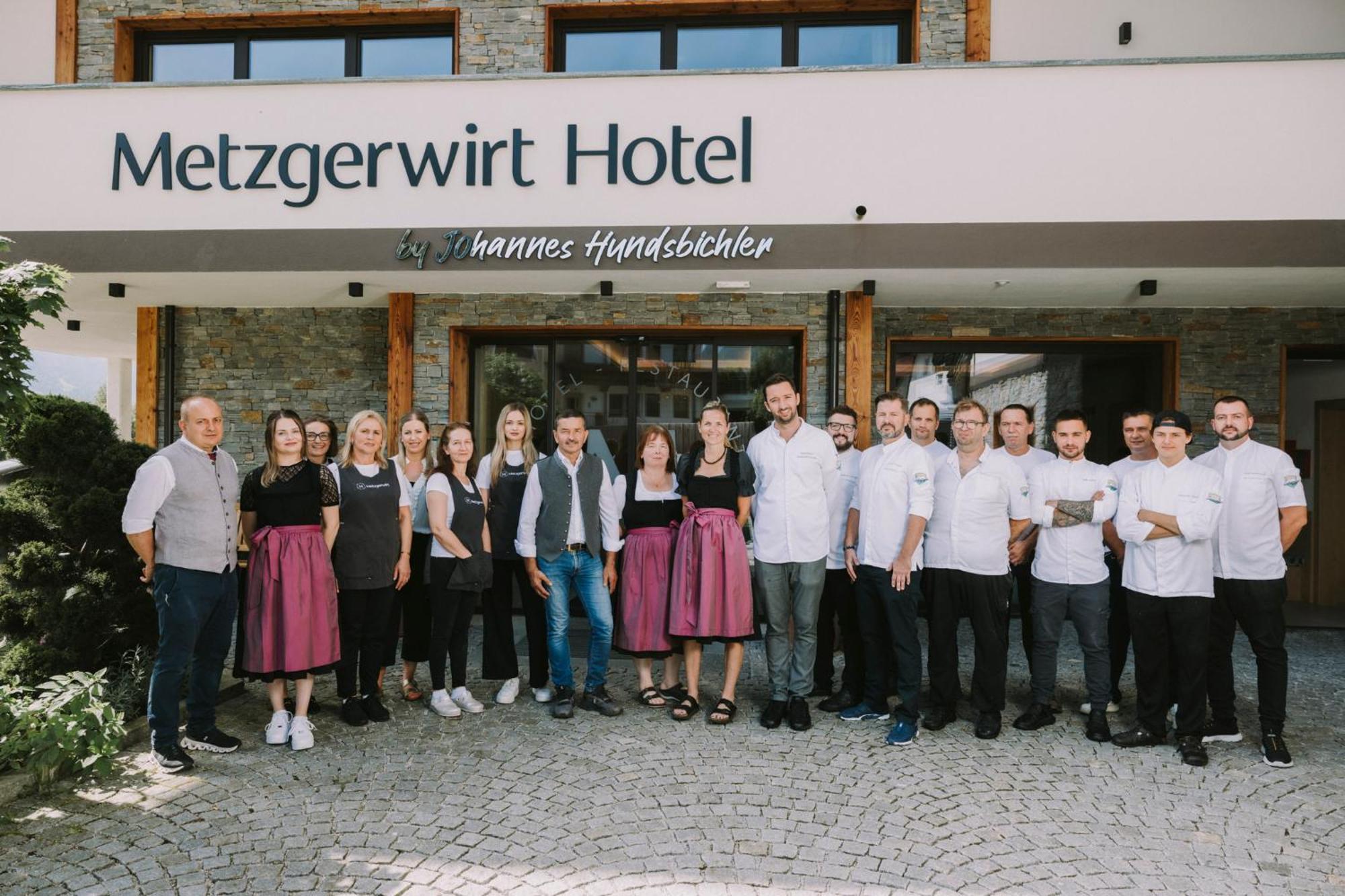 Metzgerwirt Hotell Hippach Exteriör bild